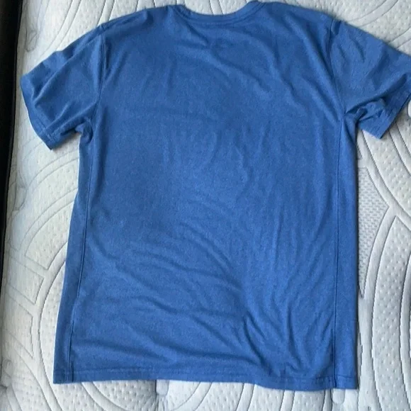 Nike Men's Blue Dri-FIT Shirt - Picture 3 of 3